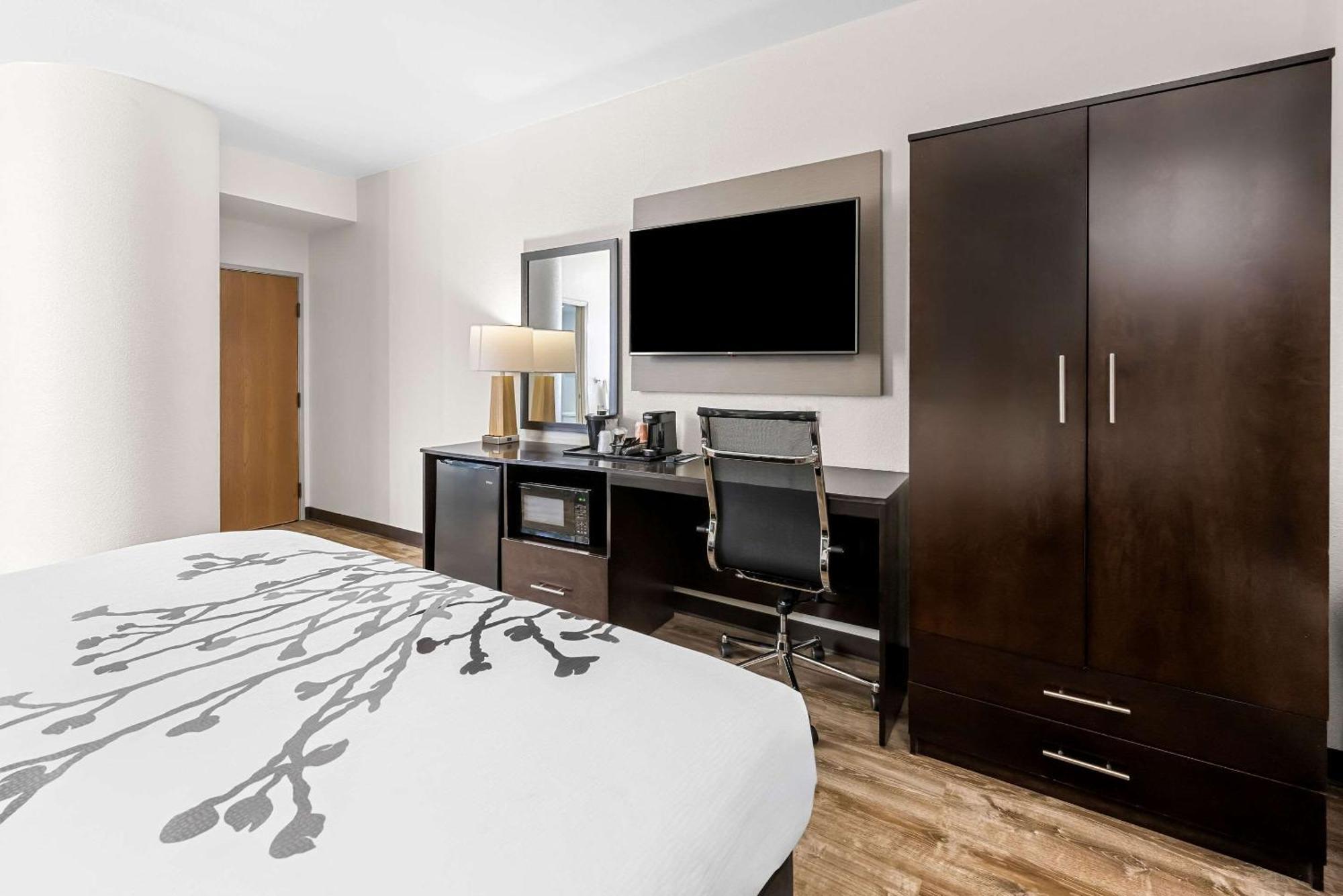 Sleep Inn & Suites Kingsport Tricities Airport Exterior photo