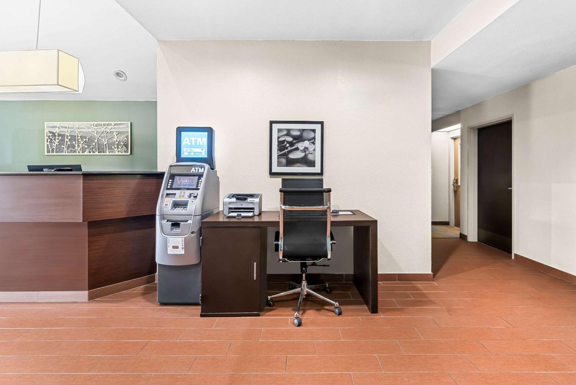 Sleep Inn & Suites Kingsport Tricities Airport Exterior photo