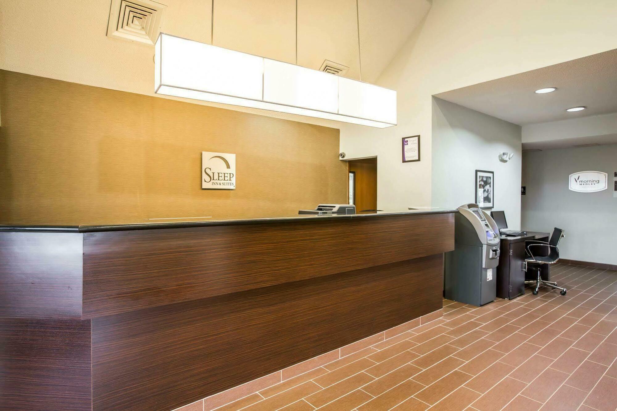 Sleep Inn & Suites Kingsport Tricities Airport Exterior photo